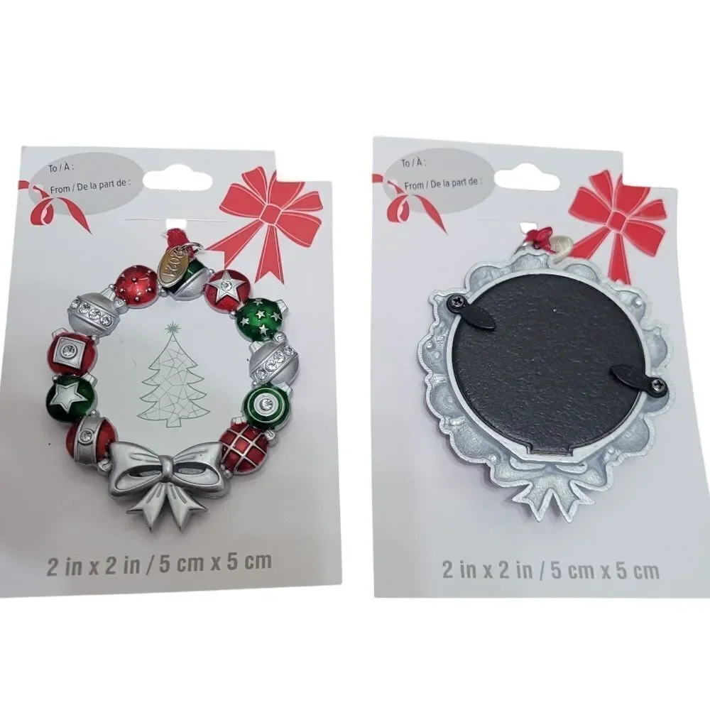 Wreath shaped photo ornaments
